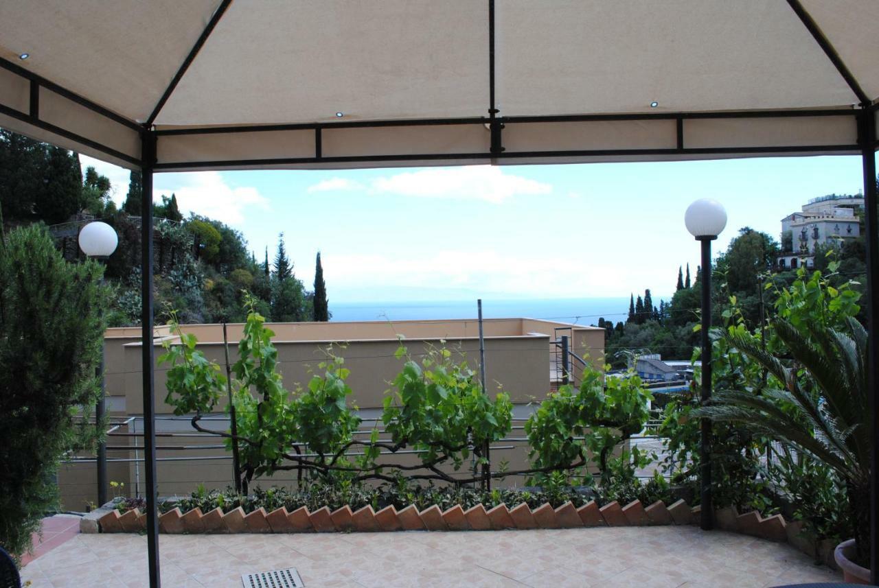 Il Rosmarino Apartment Taormina Eksteriør billede
