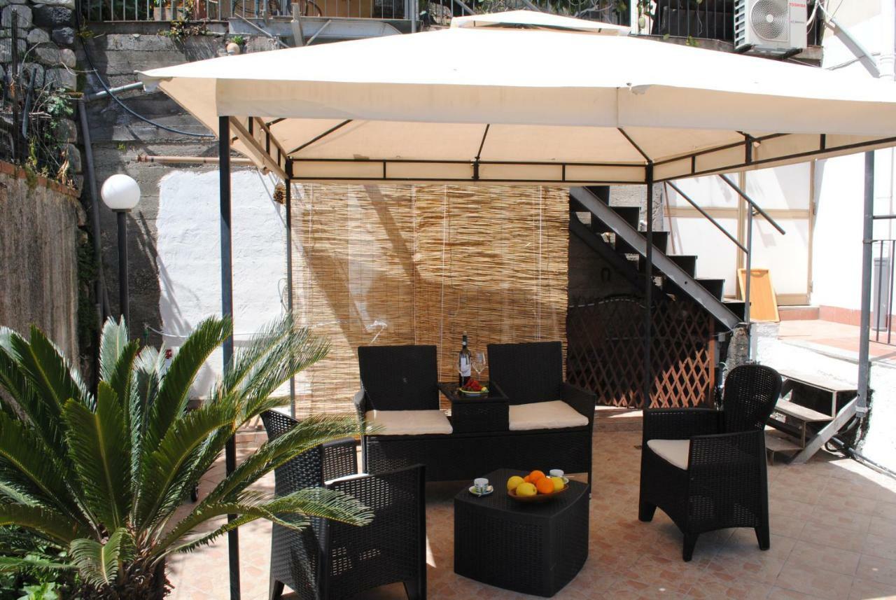 Il Rosmarino Apartment Taormina Eksteriør billede