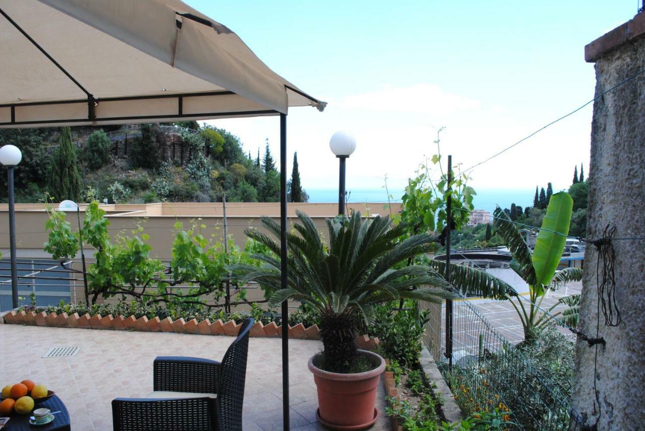 Il Rosmarino Apartment Taormina Eksteriør billede