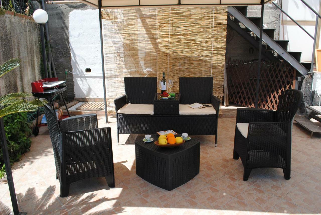 Il Rosmarino Apartment Taormina Eksteriør billede