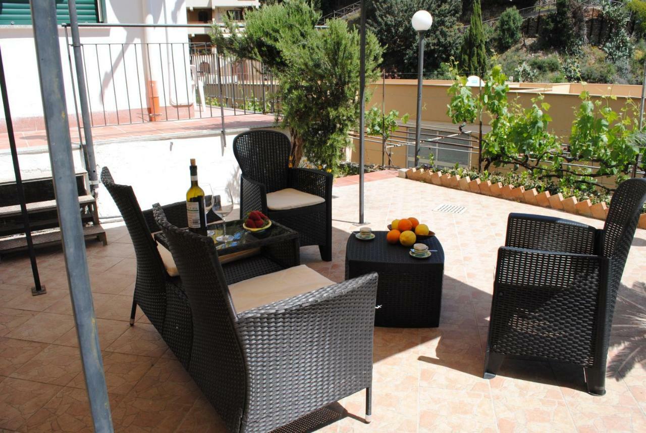 Il Rosmarino Apartment Taormina Eksteriør billede